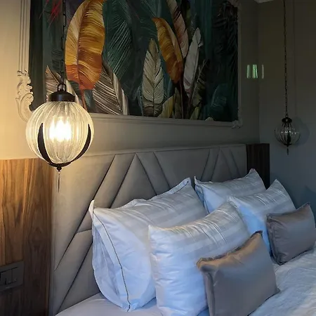 Premium Sunrise Golem (Tirana)